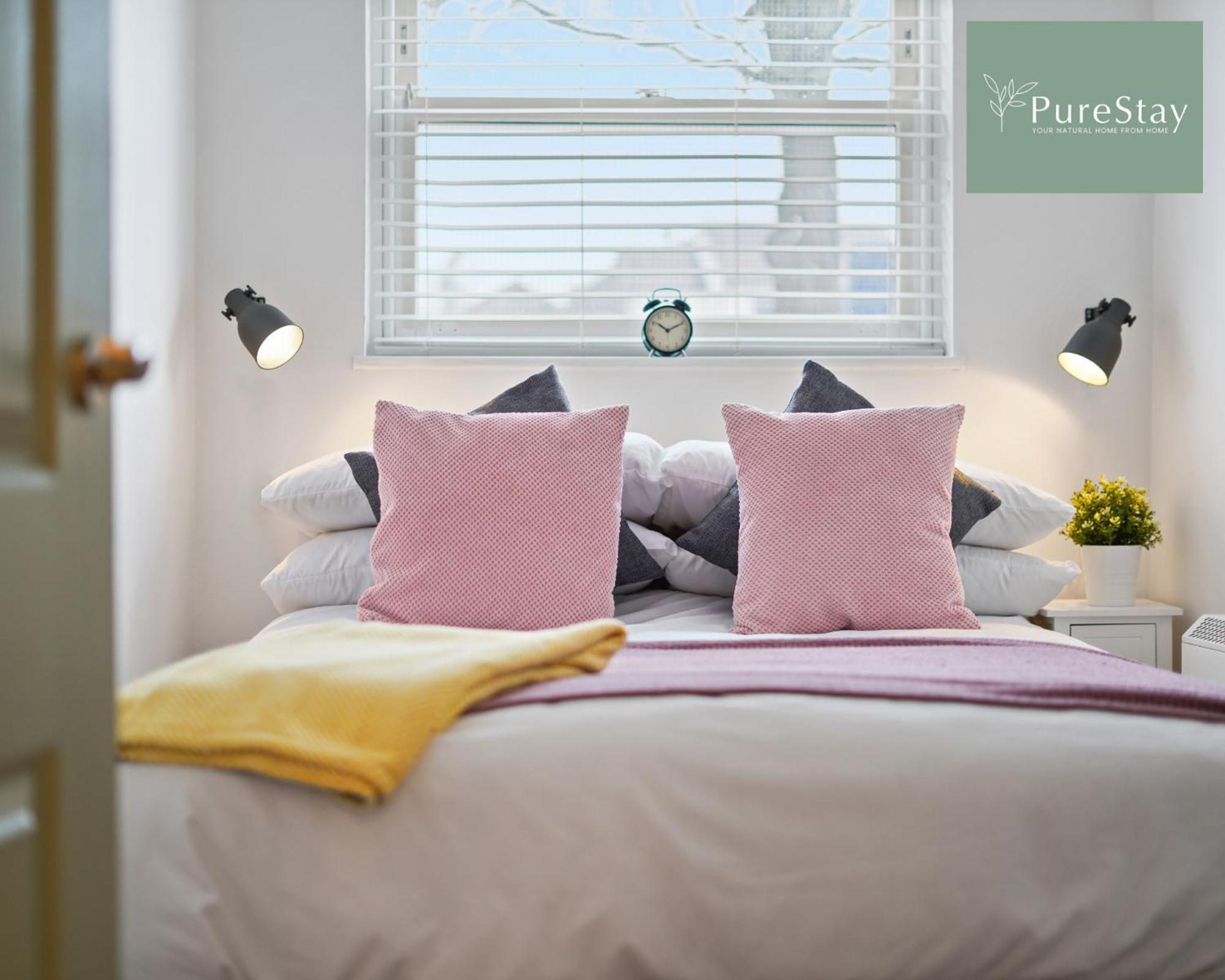 Stunning Two Bed Leamington Apartment With Free Wifi By Purestay Short Lets & Serviced Accommodation Dış mekan fotoğraf
